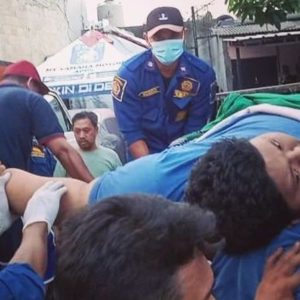 Viral Evakuasi Pria Berbobot 300 Kg di Tangerang, 8 Bulan Hanya Terbaring di Kasur