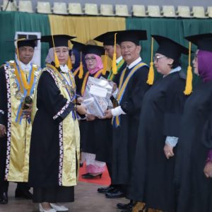 Unila Kukuhkan 11 Guru Besar, Terbanyak dari FKIP