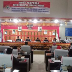 Sekda Lampung Selatan Sampaikan Raperda Pajak dan Retribusi Daerah di Sidang Paripurna