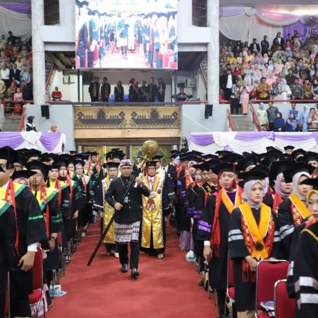 Unila Luluskan 995 Wisudawan Periode II Tahun 2023