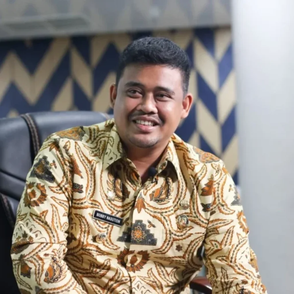 Mantu Jokowi Bobby Nasution Dipecat PDIP