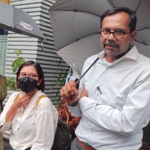 PN Jakarta Timur Vonis Bebas Haris Azhar dan Fatia di Kasus Lord Luhut