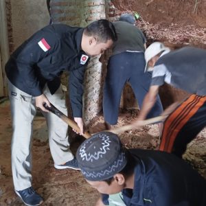 Bendahara PKS Bandar Lampung Bantu Korban Longsor di Panjang