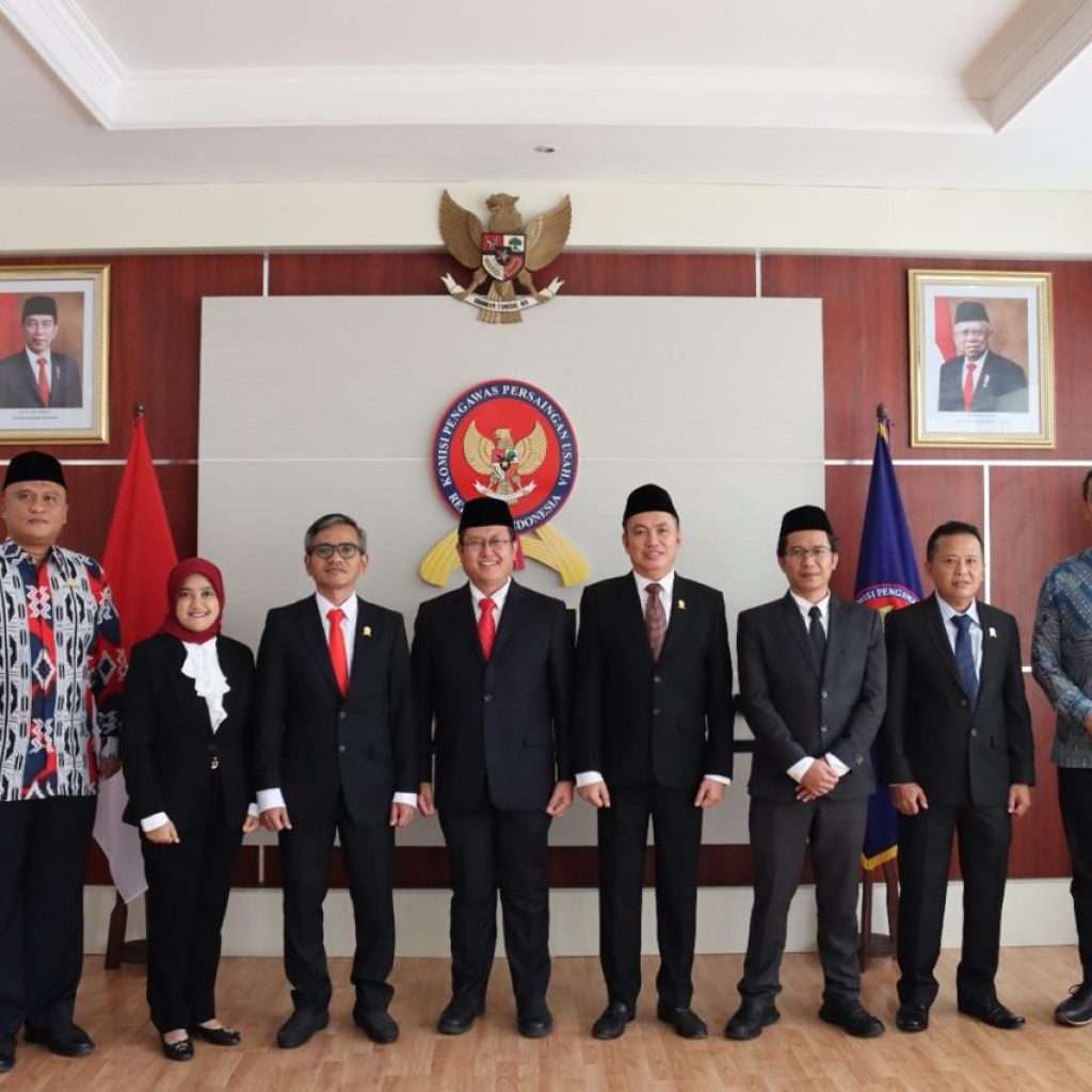 Tiga Tokoh Masyarakat Ditetapkan Jadi Dewan Penasihat KPPU