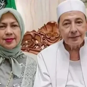 Syarifah Salma, Istri Habib Luthfi bin Yahya Meninggal Dunia