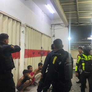 Diduga Akan Tawuran, Polisi di Bandar Lampung Amankan 7 Remaja Berikut Sajam