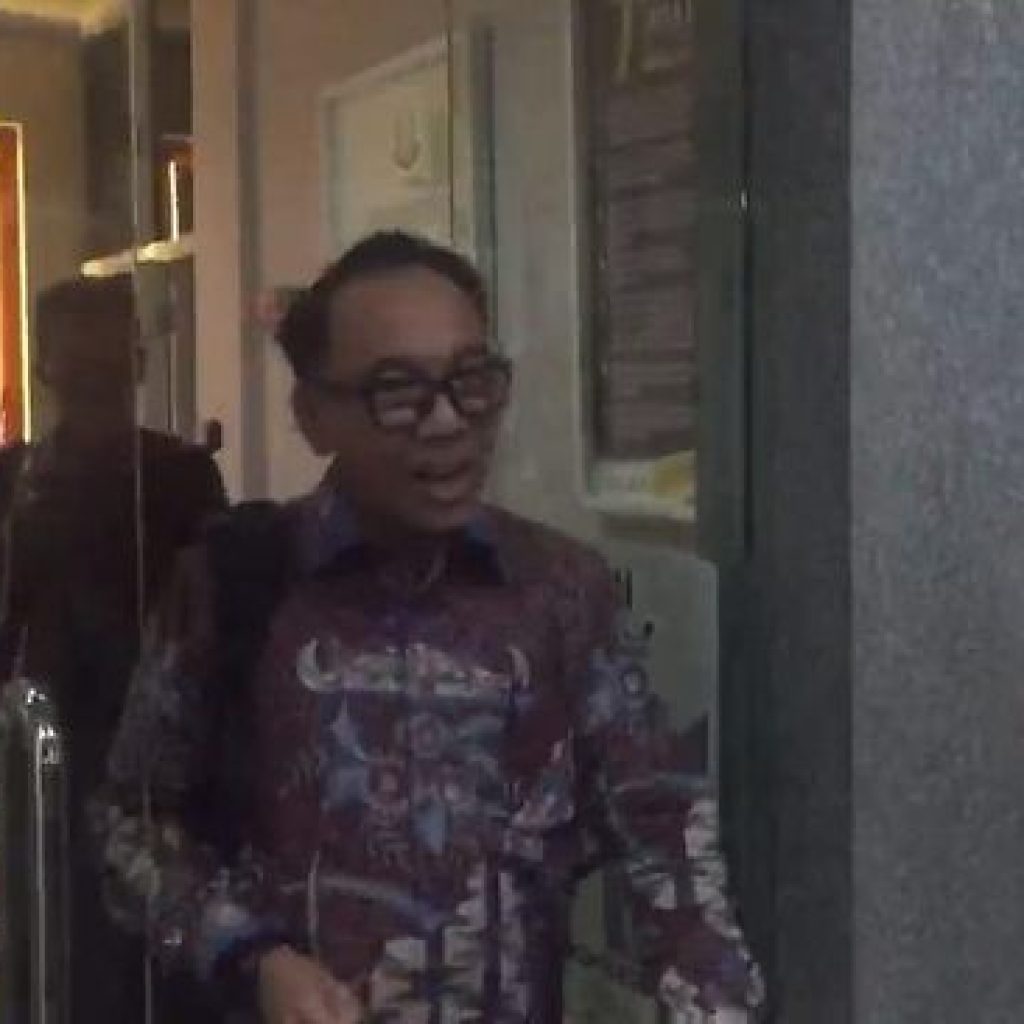 Bupati Way Kanan Diperiksa 12 Jam Terkait Mafia Tanah