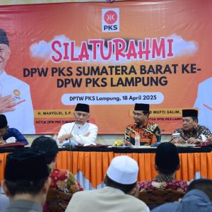 Buya Mahyeldi Kunjungi PKS Lampung, Dorong Soliditas Kader Menuju Pemilu 2029