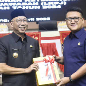 Gubernur Lampung Sampaikan LKPJ 2024 dalam Rapat Paripurna DPRD