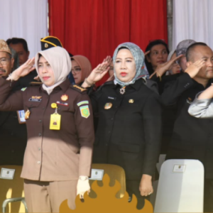 Peringati Hardiknas, Mardiana dan Tina Malinda Hadiri Upacara di Lapangan Korpri