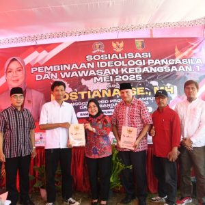 Kostiana Ajak Masyarakat Wayhalim Implementasikan Nilai Pancasila dalam Kehidupan Sehari-hari