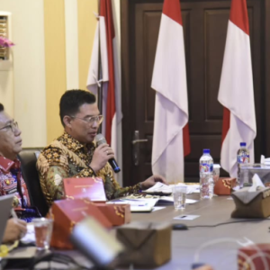 Ketua Komisi V DPRD Lampung Hadiri Rapat Forum Komunikasi UHC Semester I 2025