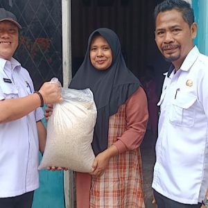 Pemkot Bandar Lampung Salurkan 107 Ton Beras untuk Korban Banjir