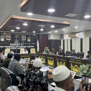 Banyak Persoalan, Kepsek SMA-SMK Swasta di Bandar Lampung Ngadu ke DPRD Provinsi