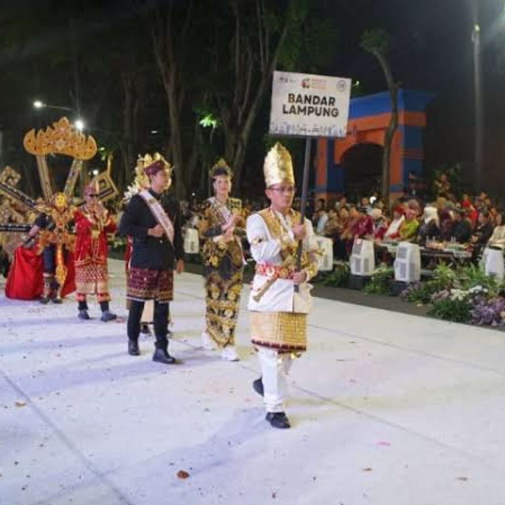 Delegasi Bandar Lampung Tampilkan Budaya Lampung di Karnaval Nusantara APEKSI