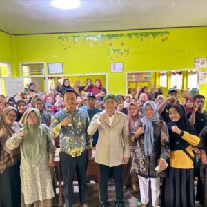 Munir Abdul Haris Salurkan Rp19,2 Miliar PIP Aspirasi untuk 25.363 Siswa Lampung Tengah