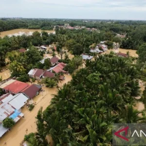 Banjir Rendam 10 Kecamatan, Sejumlah Wilayah Aceh Barat Masih Terisolasi