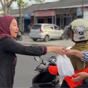 Lesty Putri Utami Tekankan Disiplin Organisasi dalam Bukber PDI-P Lamsel