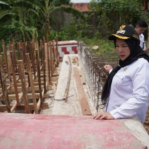 Genjot Penanganan Banjir, Pemkot Bandar Lampung Kebut Perbaikan Drainase hingga Malam Hari