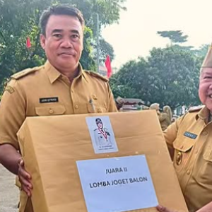 Pemkot Bandar Lampung Bagikan Hadiah Lomba HUT ke-81 RI