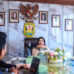 Eva Dwiana Bahas Pembangunan Ikon Bandar Lampung di Bandara Radin Inten II