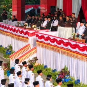 Upacara Penurunan Bendera Tutup Rangkaian HUT ke-81 RI di Bandar Lampung