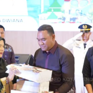 Eva Dwiana Sambut Kapolresta Bandar Lampung yang Baru, Herbin Sianipar