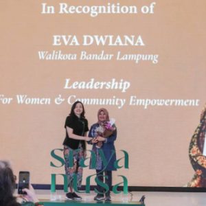Eva Dwiana Raih Penghargaan Woman Leadership in Community Empowerment 2026