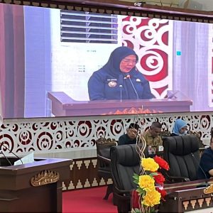Wali Kota Bandar Lampung Jawab Pandangan Fraksi Soal Raperda Penanaman Modal ke Bank Lampung