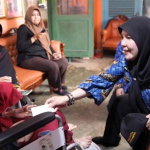 Pemkot Bandar Lampung Salurkan 30 Alat Bantu Kesehatan untuk Warga di 3 Kecamatan