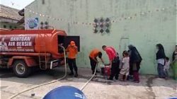 Kekeringan Meluas, BPBD Bandar Lampung Suplai Air Bersih ke Delapan Kecamatan