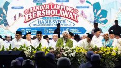 Berselawat Bersama Habib Syech, Mirza dan Eva Mohon Perlindungan dari Bencana