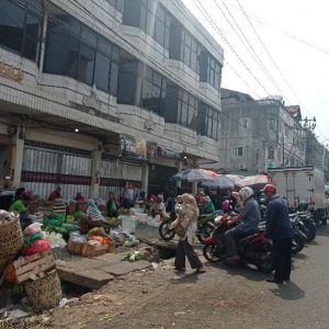 Pedagang Pasar Pasir Gintung Ditertibkan, Pemkot Bandar Lampung Kembalikan Fungsi Jalan